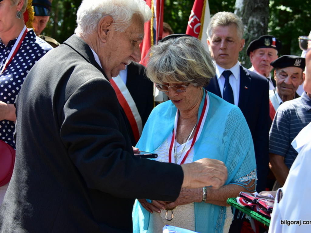 76. rocznica likwidacji obozu przejściowego w Zwierzyńcu, miejsca gdzie trafiali wysiedleni mieszkańcy Biłgorajszczyzny (FOTO)