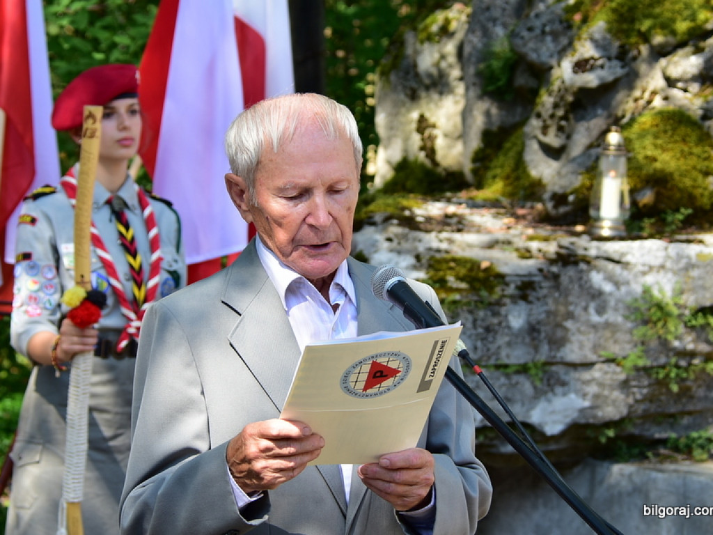 76. rocznica likwidacji obozu przejściowego w Zwierzyńcu, miejsca gdzie trafiali wysiedleni mieszkańcy Biłgorajszczyzny (FOTO)