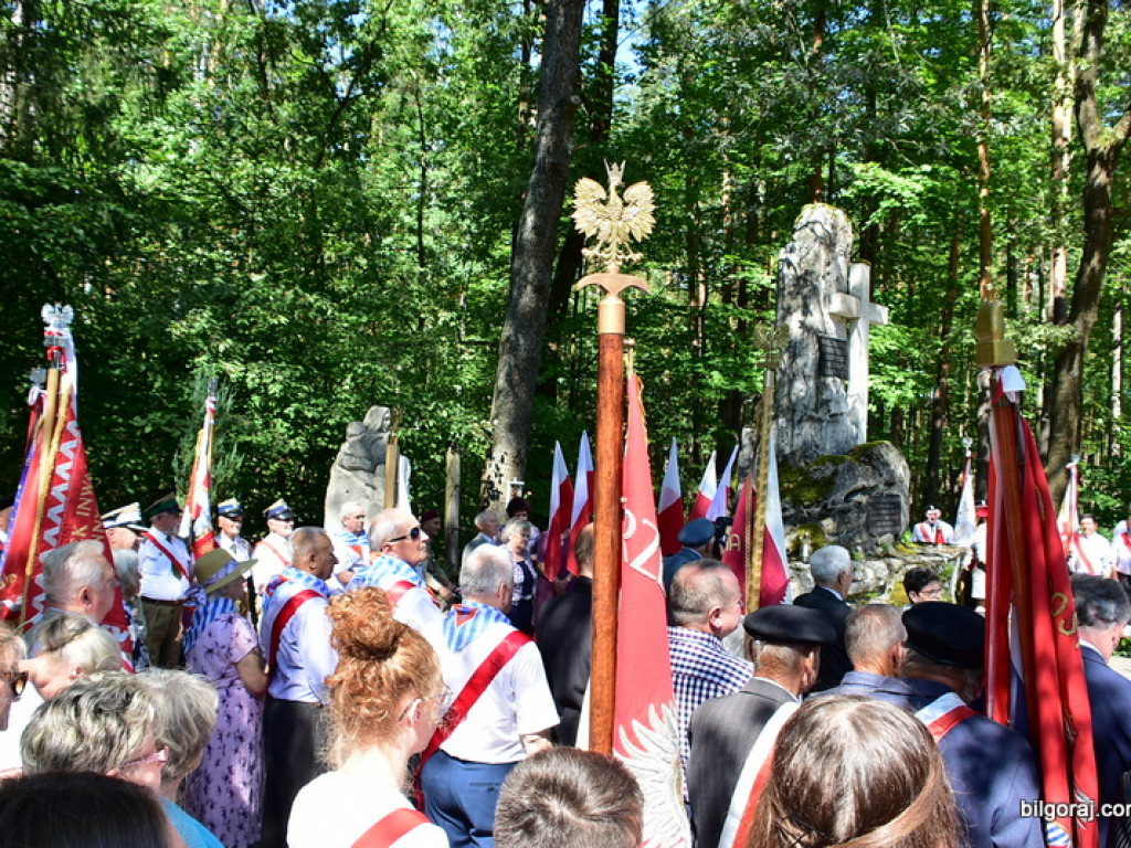 76. rocznica likwidacji obozu przejściowego w Zwierzyńcu, miejsca gdzie trafiali wysiedleni mieszkańcy Biłgorajszczyzny (FOTO)