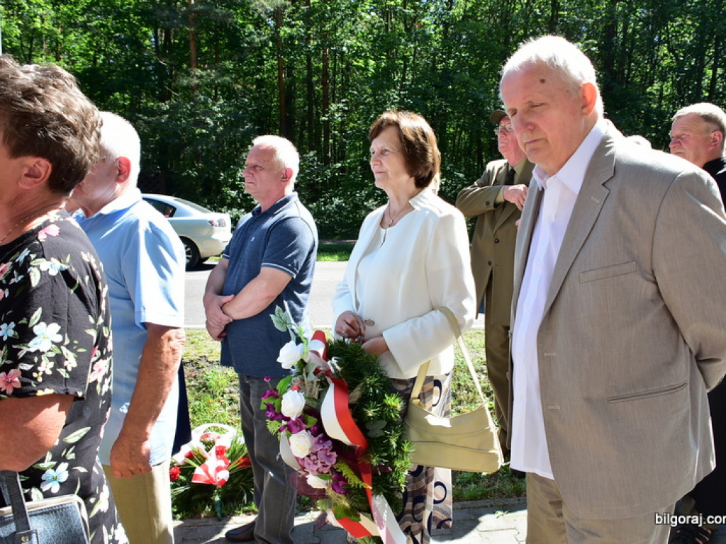 76. rocznica likwidacji obozu przejściowego w Zwierzyńcu, miejsca gdzie trafiali wysiedleni mieszkańcy Biłgorajszczyzny (FOTO)