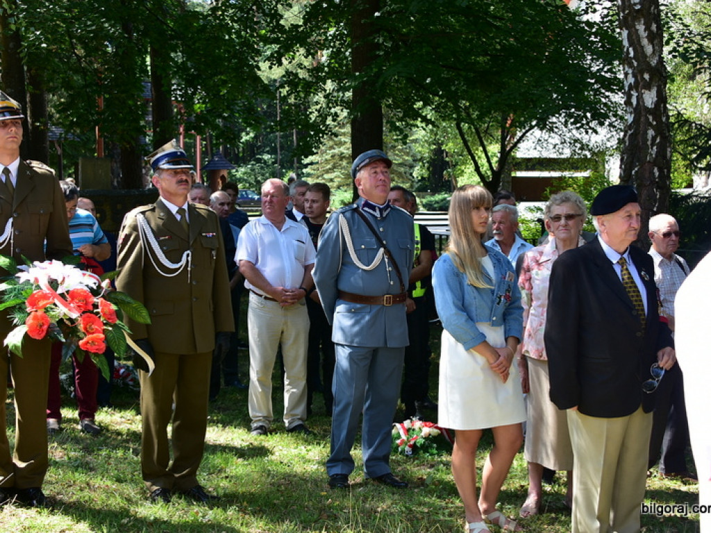 76. rocznica likwidacji obozu przejściowego w Zwierzyńcu, miejsca gdzie trafiali wysiedleni mieszkańcy Biłgorajszczyzny (FOTO)