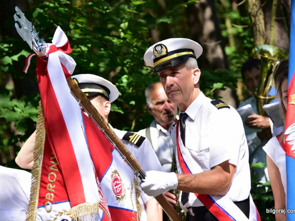 76. rocznica likwidacji obozu przejściowego w Zwierzyńcu, miejsca gdzie trafiali wysiedleni mieszkańcy Biłgorajszczyzny (FOTO)