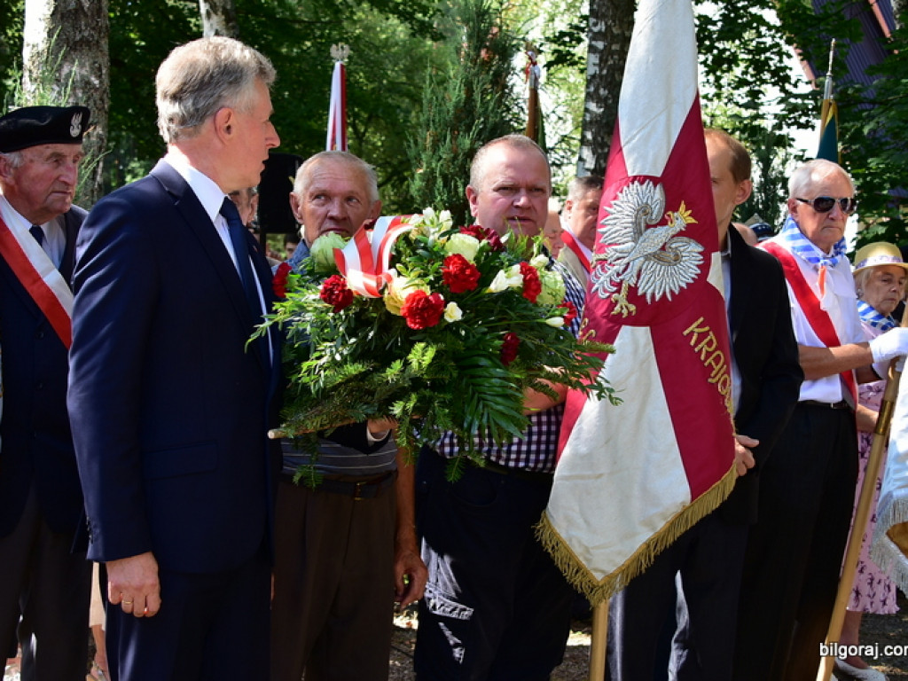76. rocznica likwidacji obozu przejściowego w Zwierzyńcu, miejsca gdzie trafiali wysiedleni mieszkańcy Biłgorajszczyzny (FOTO)