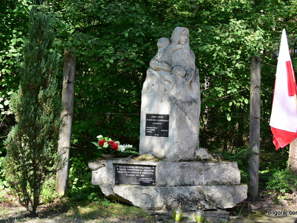 76. rocznica likwidacji obozu przejściowego w Zwierzyńcu, miejsca gdzie trafiali wysiedleni mieszkańcy Biłgorajszczyzny (FOTO)