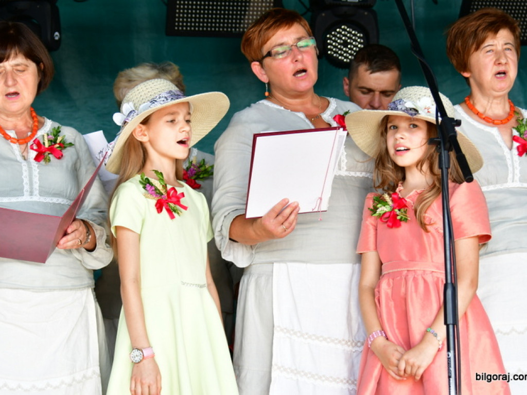 Dożynki w Gminie Biłgoraj. Dziękowano Bogu za łaski, rolnikom za pracę (FOTO)
