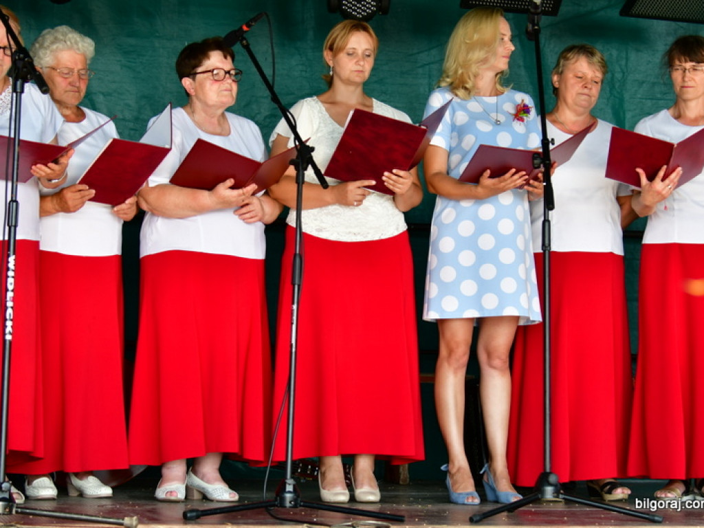 Dożynki w Gminie Biłgoraj. Dziękowano Bogu za łaski, rolnikom za pracę (FOTO)