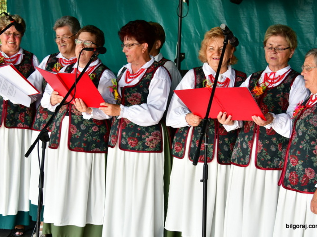 Dożynki w Gminie Biłgoraj. Dziękowano Bogu za łaski, rolnikom za pracę (FOTO)