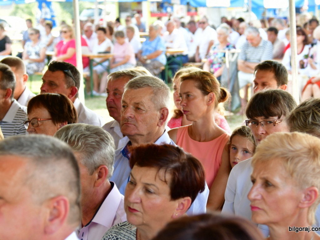 Dożynki w Gminie Biłgoraj. Dziękowano Bogu za łaski, rolnikom za pracę (FOTO)