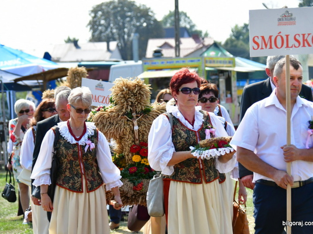 Dożynki w Gminie Biłgoraj. Dziękowano Bogu za łaski, rolnikom za pracę (FOTO)