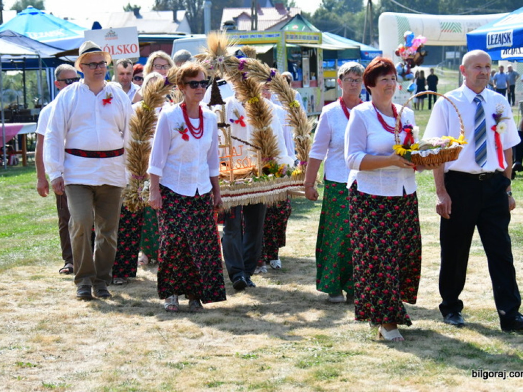 Dożynki w Gminie Biłgoraj. Dziękowano Bogu za łaski, rolnikom za pracę (FOTO)