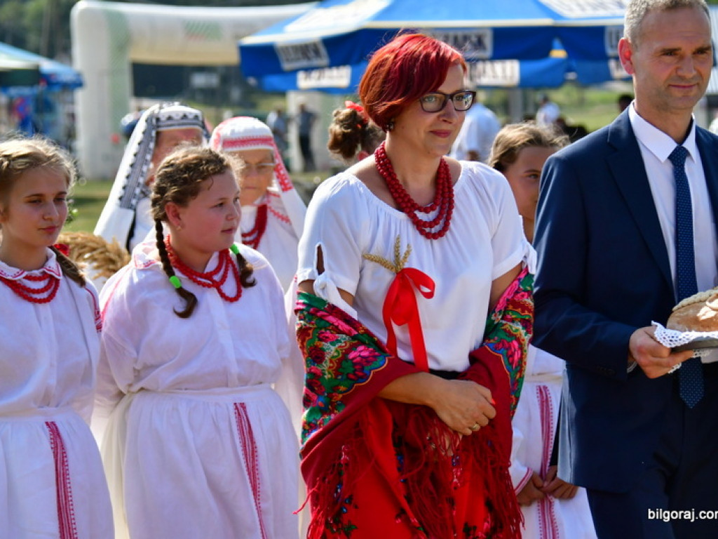 Dożynki w Gminie Biłgoraj. Dziękowano Bogu za łaski, rolnikom za pracę (FOTO)