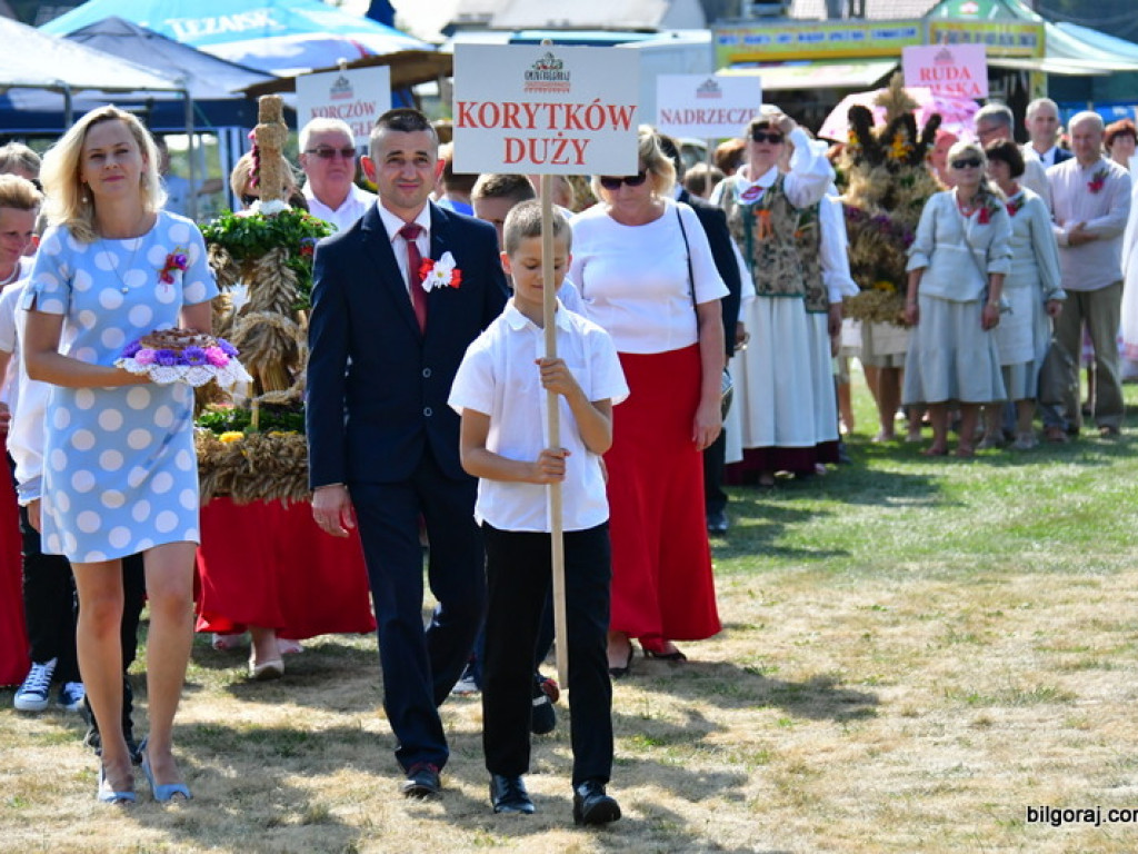 Dożynki w Gminie Biłgoraj. Dziękowano Bogu za łaski, rolnikom za pracę (FOTO)