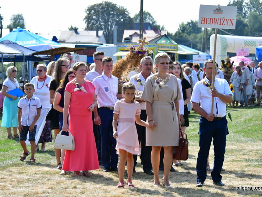 Dożynki w Gminie Biłgoraj. Dziękowano Bogu za łaski, rolnikom za pracę (FOTO)