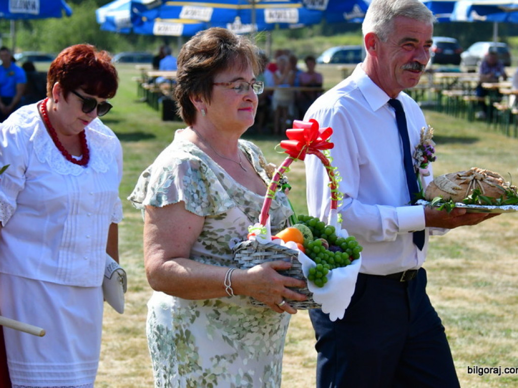 Dożynki w Gminie Biłgoraj. Dziękowano Bogu za łaski, rolnikom za pracę (FOTO)