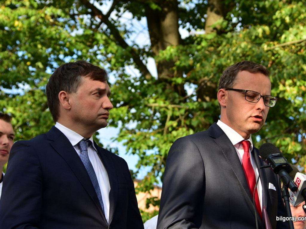 Wiceminister w Biłgoraju zainicjował kampanię wyborczą. Towarzyszył mu Zbigniew Ziobro (FOTO, VIDEO)