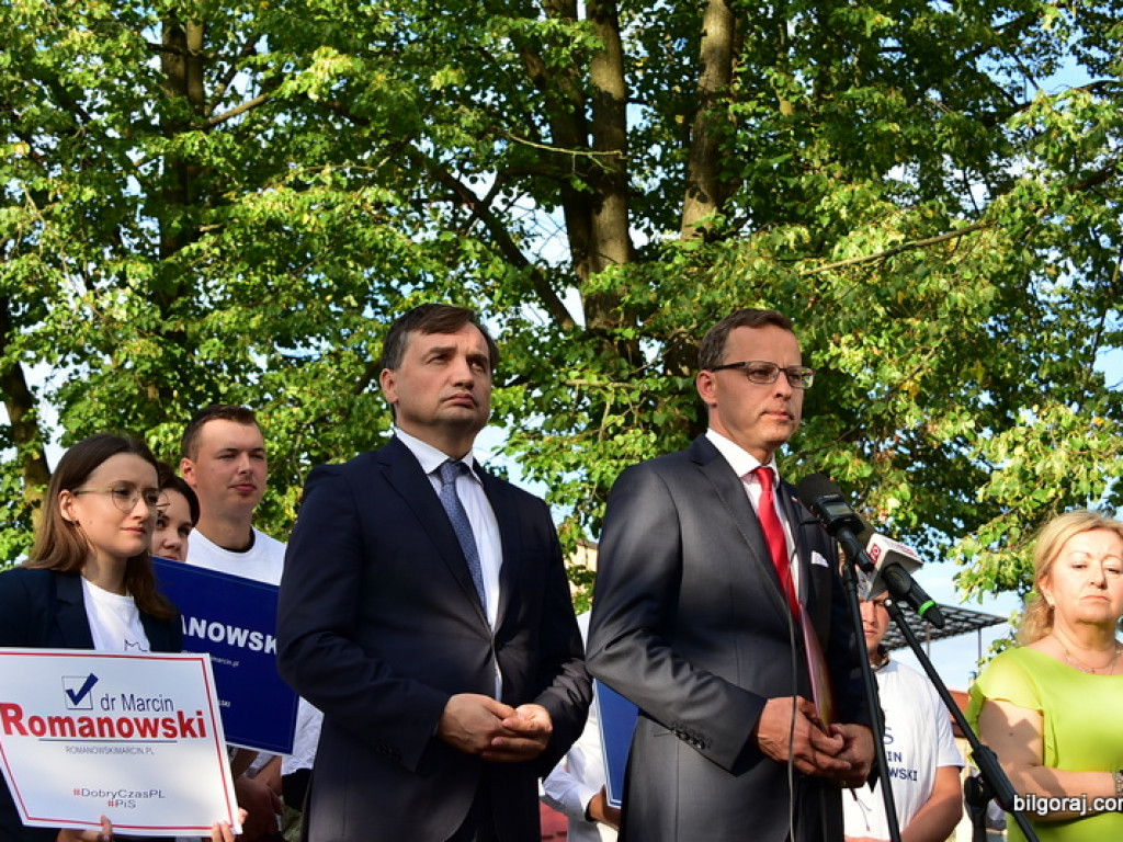 Wiceminister w Biłgoraju zainicjował kampanię wyborczą. Towarzyszył mu Zbigniew Ziobro (FOTO, VIDEO)