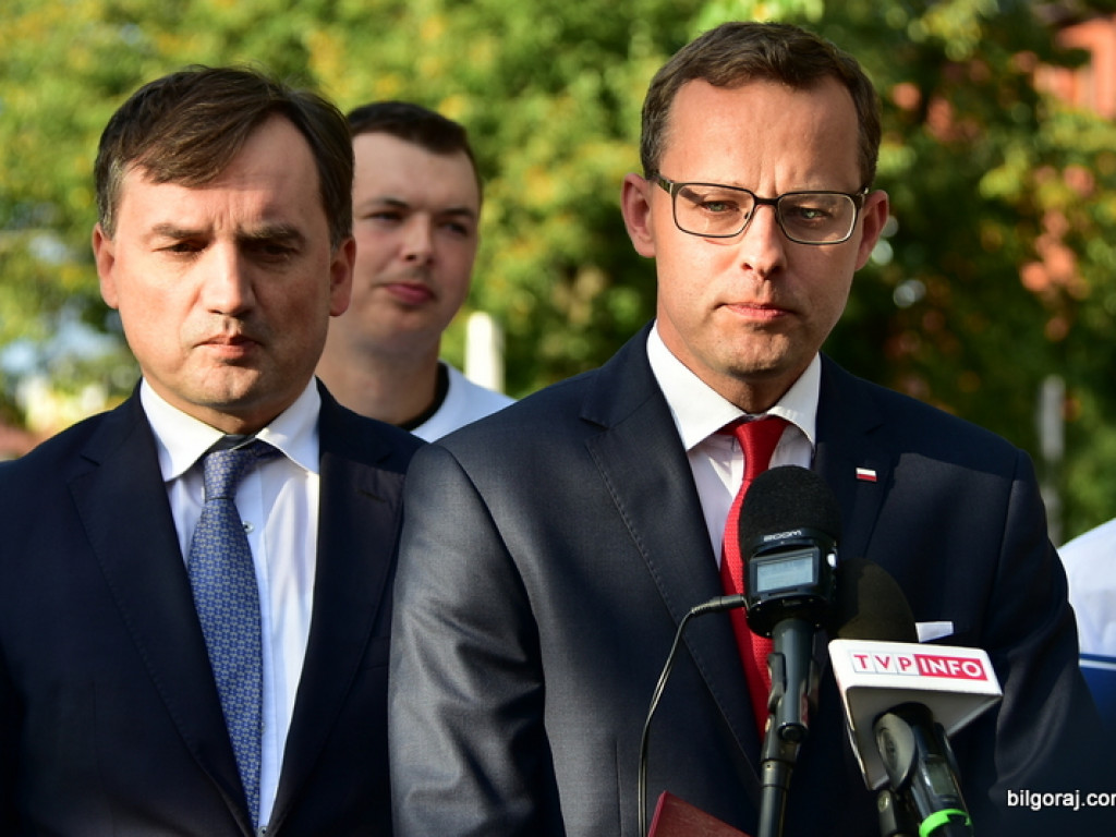 Wiceminister w Biłgoraju zainicjował kampanię wyborczą. Towarzyszył mu Zbigniew Ziobro (FOTO, VIDEO)