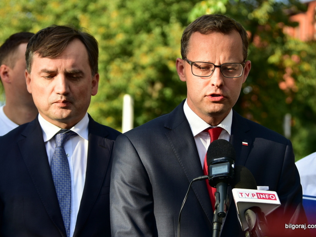 Wiceminister w Biłgoraju zainicjował kampanię wyborczą. Towarzyszył mu Zbigniew Ziobro (FOTO, VIDEO)