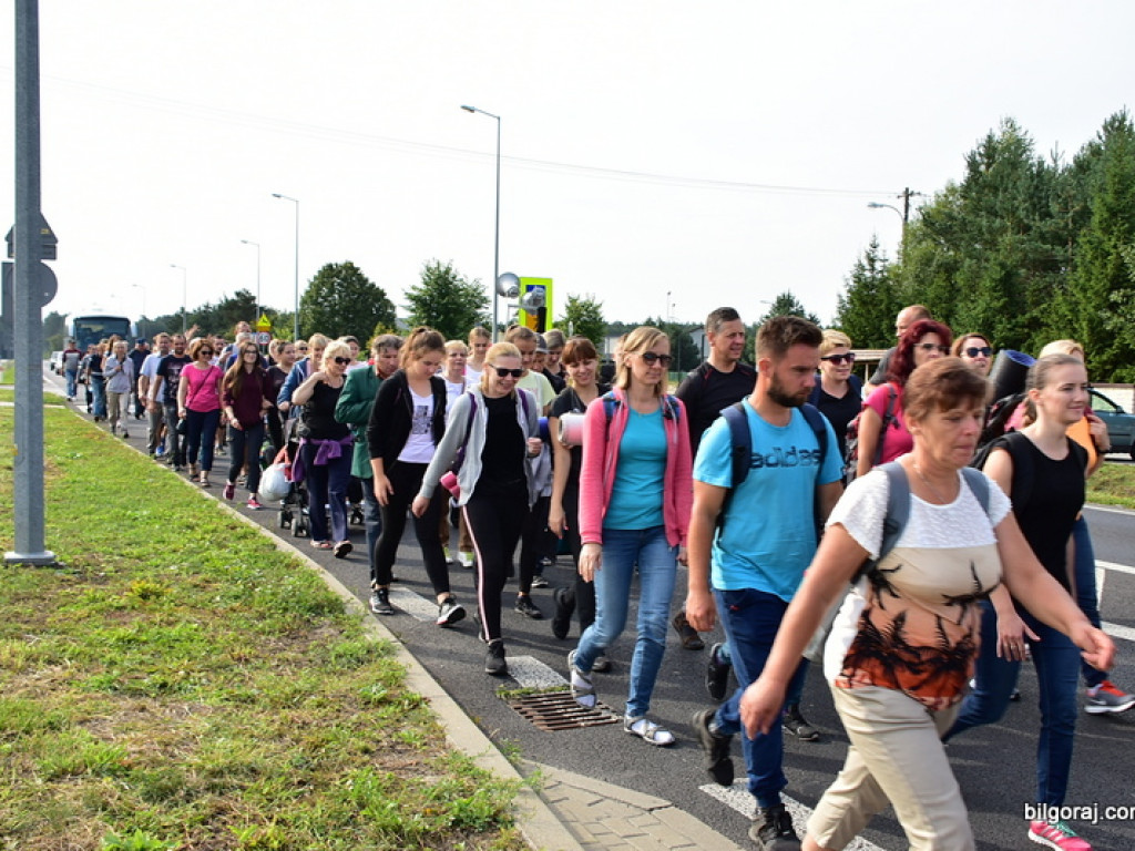 Na pielgrzymim szlaku do Janowskiej Pani (FOTO)