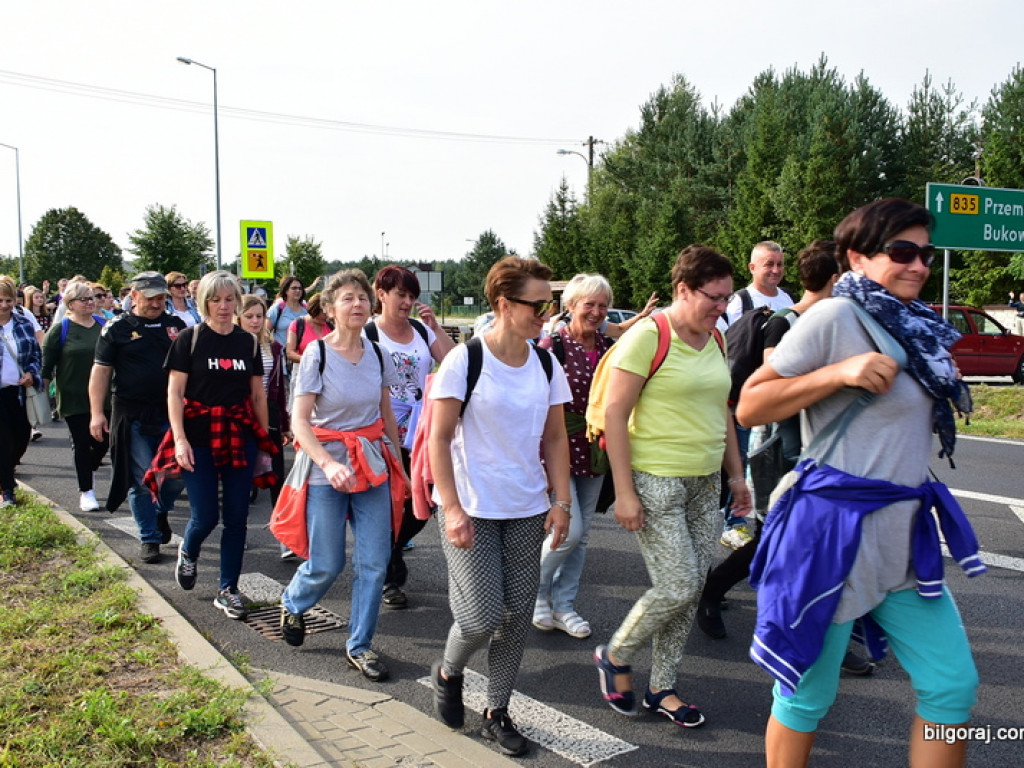Na pielgrzymim szlaku do Janowskiej Pani (FOTO)