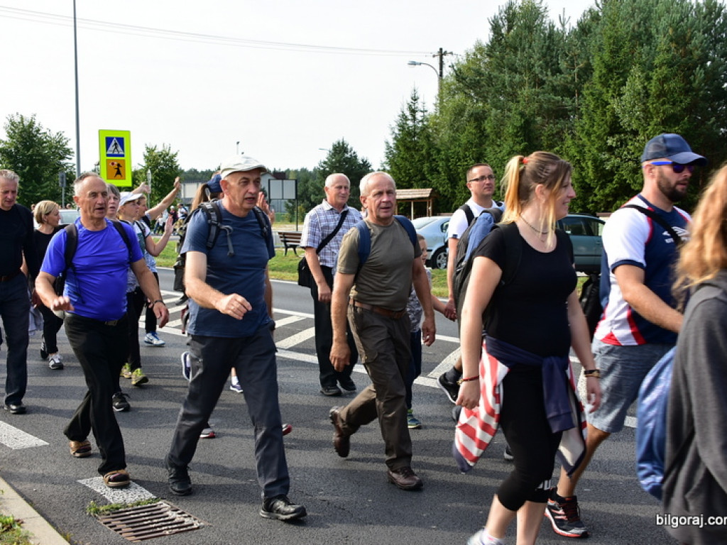Na pielgrzymim szlaku do Janowskiej Pani (FOTO)