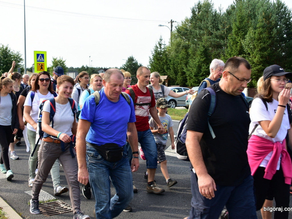 Na pielgrzymim szlaku do Janowskiej Pani (FOTO)