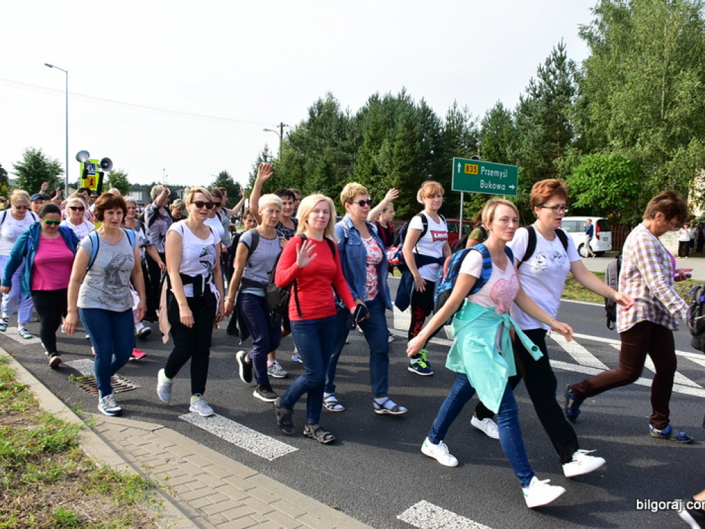 Na pielgrzymim szlaku do Janowskiej Pani (FOTO)