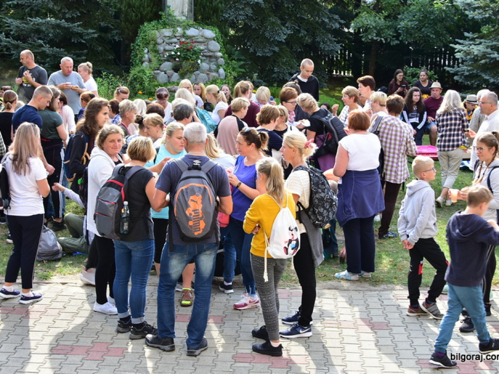 Na pielgrzymim szlaku do Janowskiej Pani (FOTO)