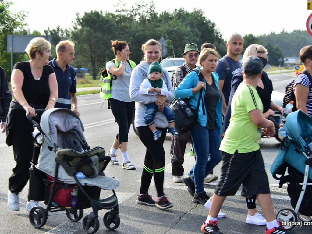 Na pielgrzymim szlaku do Janowskiej Pani (FOTO)