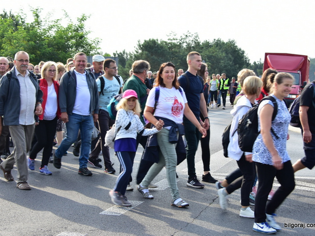 Na pielgrzymim szlaku do Janowskiej Pani (FOTO)