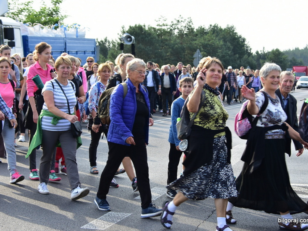 Na pielgrzymim szlaku do Janowskiej Pani (FOTO)