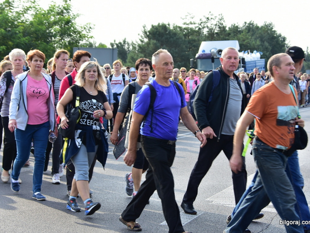 Na pielgrzymim szlaku do Janowskiej Pani (FOTO)