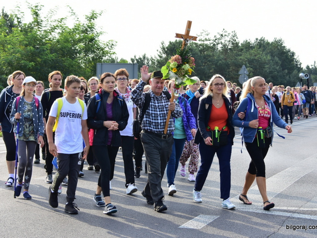 Na pielgrzymim szlaku do Janowskiej Pani (FOTO)
