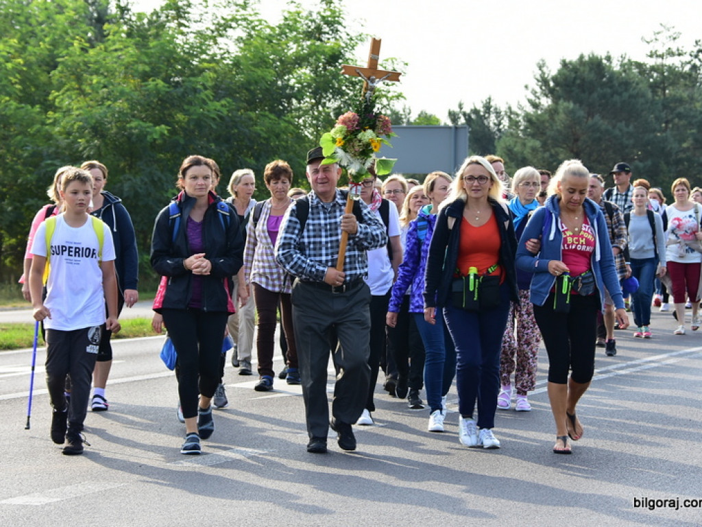 Na pielgrzymim szlaku do Janowskiej Pani (FOTO)