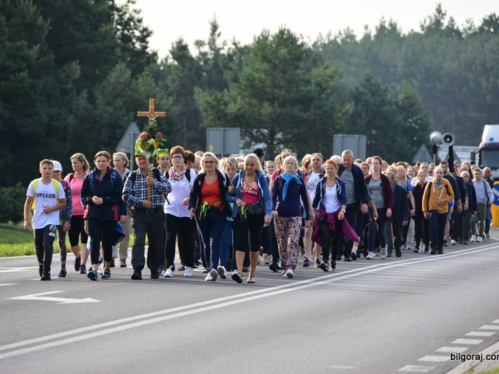 Na pielgrzymim szlaku do Janowskiej Pani (FOTO)