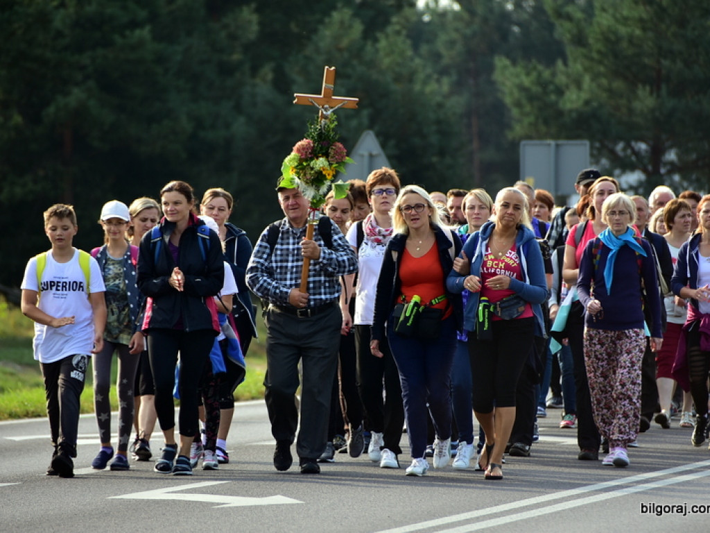 Na pielgrzymim szlaku do Janowskiej Pani (FOTO)