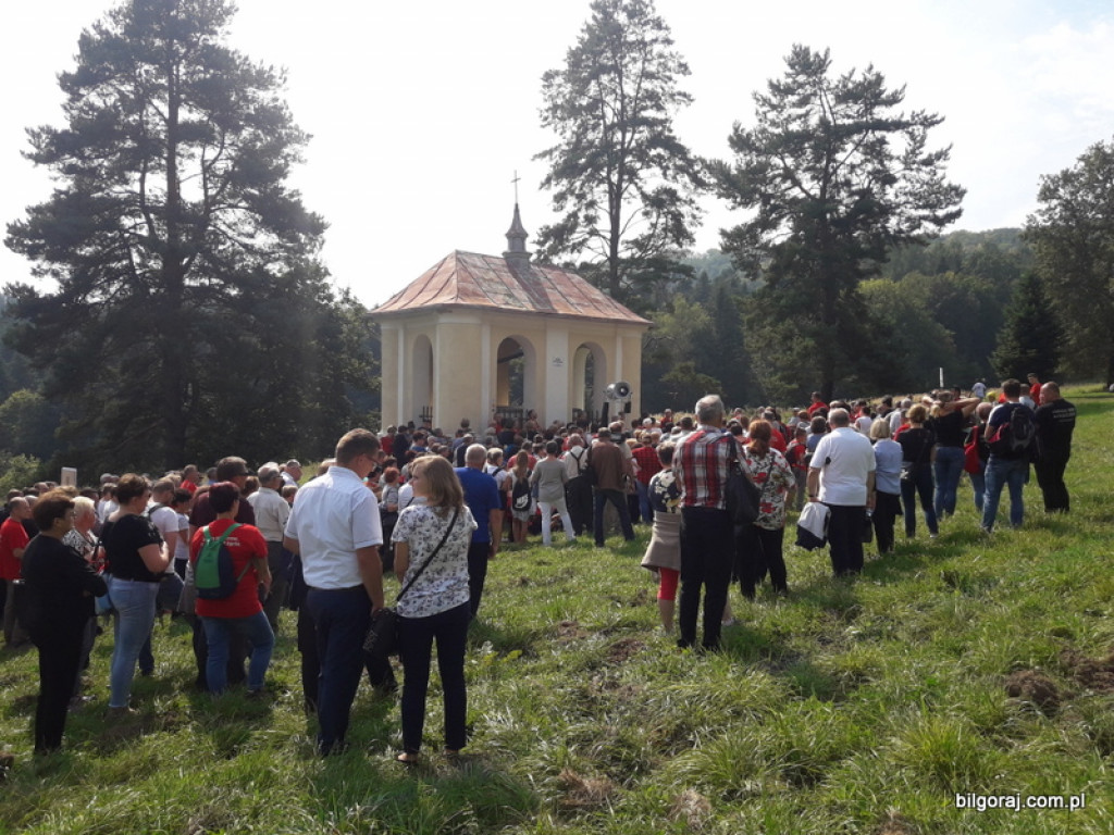 Pielgrzymka Honorowych Dawców Krwi (FOTO)