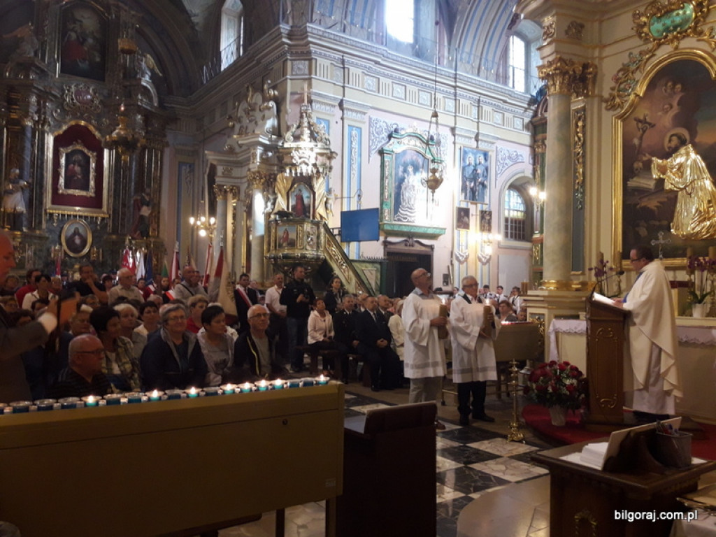 Pielgrzymka Honorowych Dawców Krwi (FOTO)