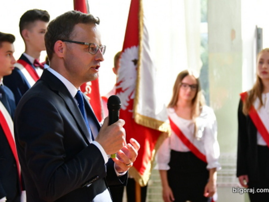 Powiatowa inauguracja roku szkolnego (FOTO, VIDEO)