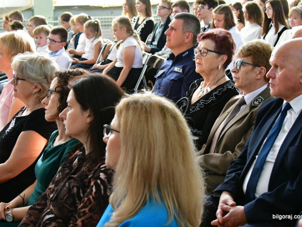 Powiatowa inauguracja roku szkolnego (FOTO, VIDEO)