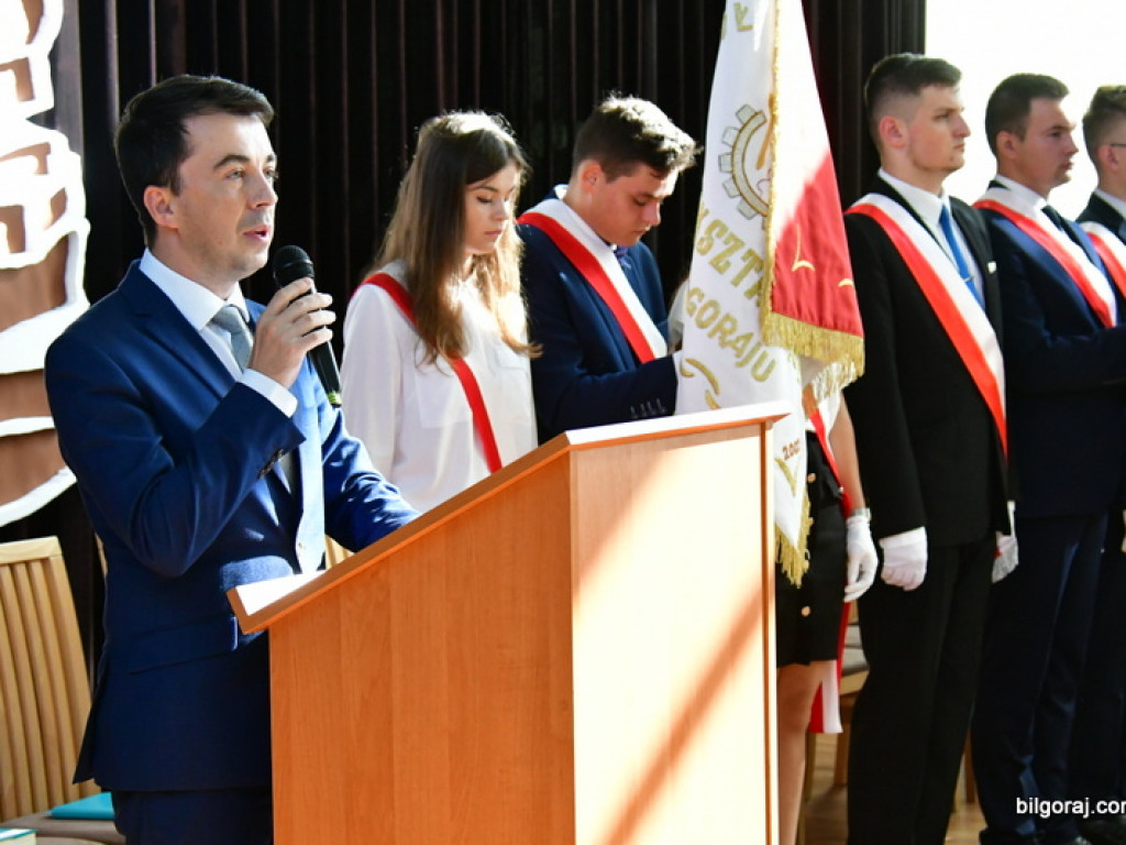 Powiatowa inauguracja roku szkolnego (FOTO, VIDEO)