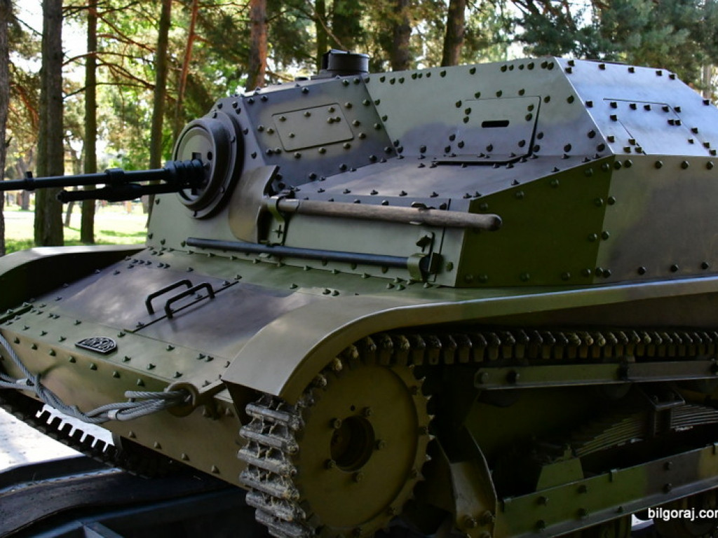 Rajd historyczny trasą walk Warszawskiej Brygady Pancerno - Motorowej (FOTO)