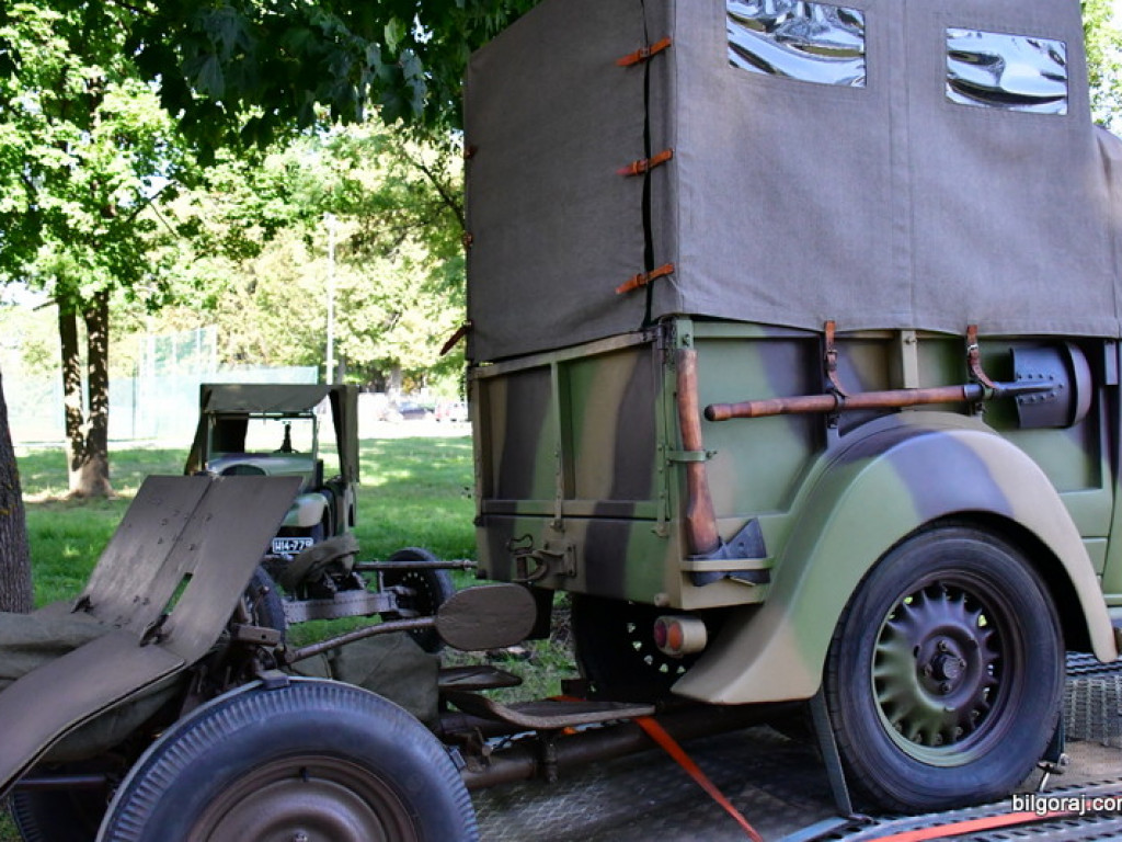 Rajd historyczny trasą walk Warszawskiej Brygady Pancerno - Motorowej (FOTO)