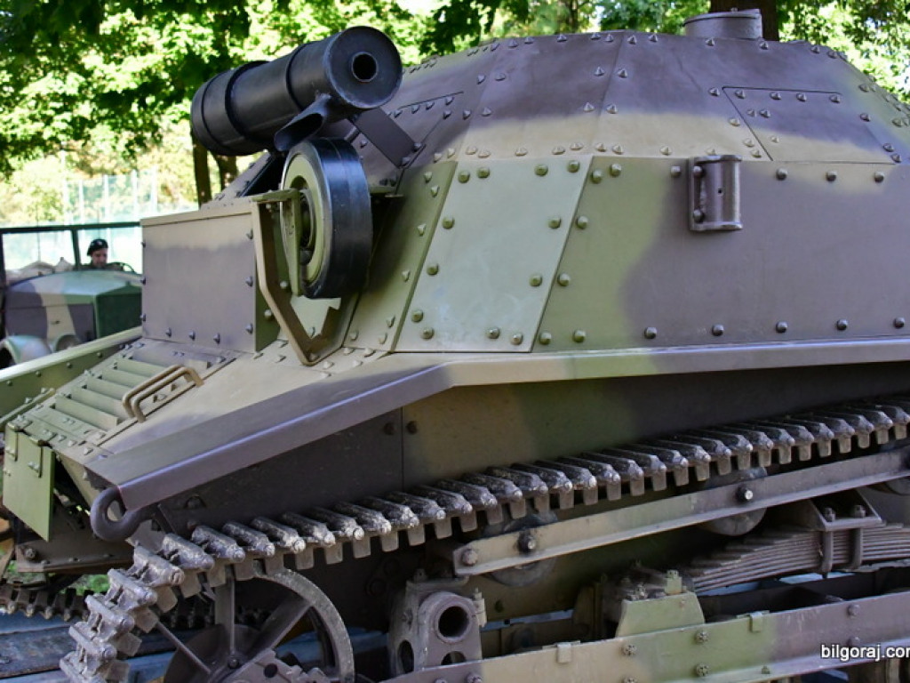 Rajd historyczny trasą walk Warszawskiej Brygady Pancerno - Motorowej (FOTO)
