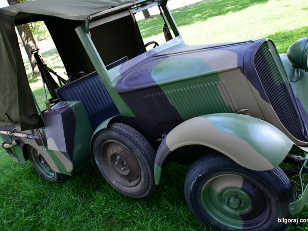 Rajd historyczny trasą walk Warszawskiej Brygady Pancerno - Motorowej (FOTO)