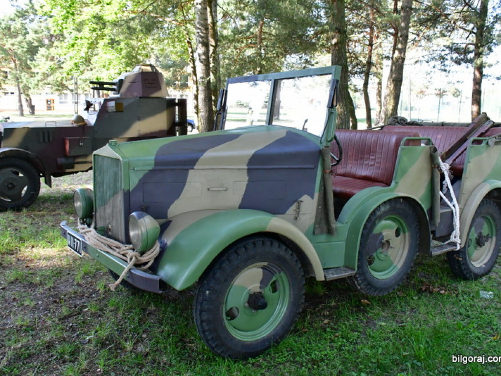 Rajd historyczny trasą walk Warszawskiej Brygady Pancerno - Motorowej (FOTO)