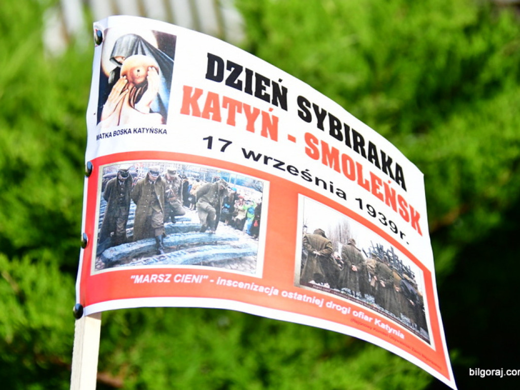 Polska pod krzyżem. Biłgoraj łączył się w modlitwie z ogólnopolską akcją organizowaną we Włocławsku (FOTO)