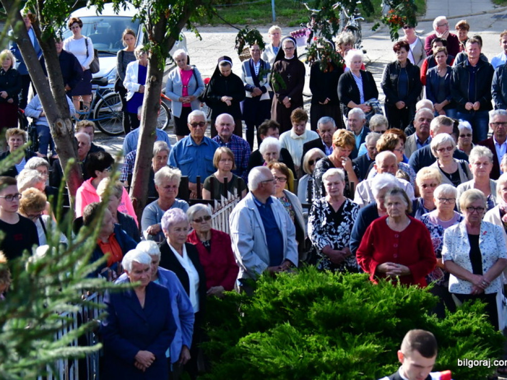 Polska pod krzyżem. Biłgoraj łączył się w modlitwie z ogólnopolską akcją organizowaną we Włocławsku (FOTO)