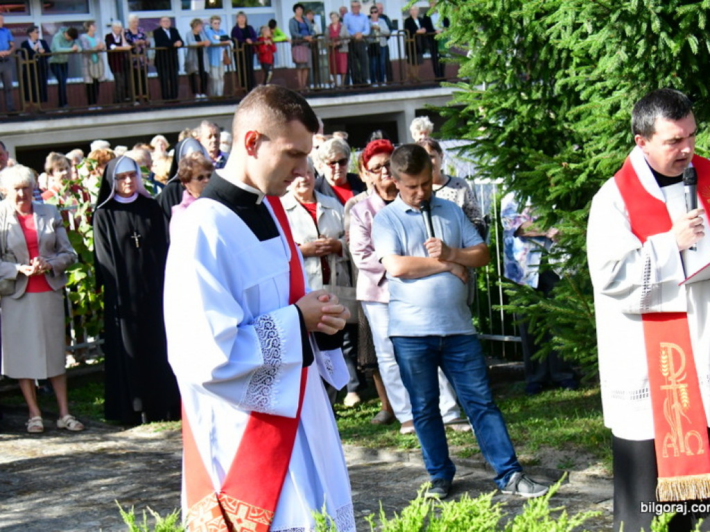 Polska pod krzyżem. Biłgoraj łączył się w modlitwie z ogólnopolską akcją organizowaną we Włocławsku (FOTO)