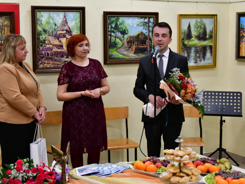 Wystawa Malarstwa z okazji jubileuszu 35 lat pracy twórczej Anny Świcy (FOTO)